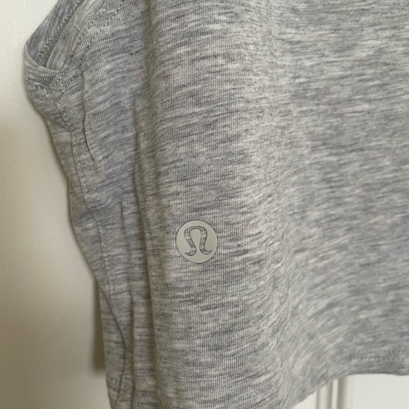 Lululemon Cropped Tank - Picture 2 of 3